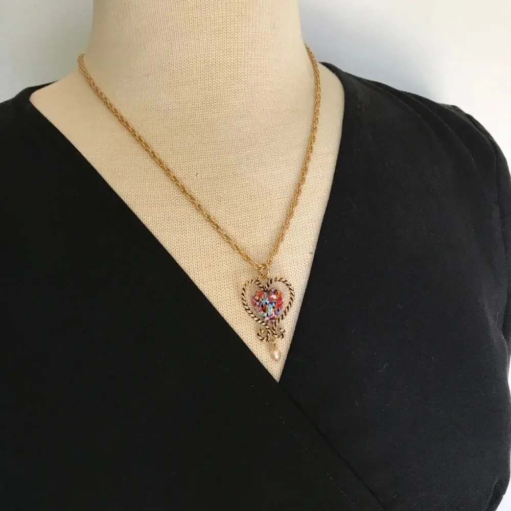 Sarah Coventry Twin Hearts Pendant Necklace Millefiori Glass Heart Gold Tone